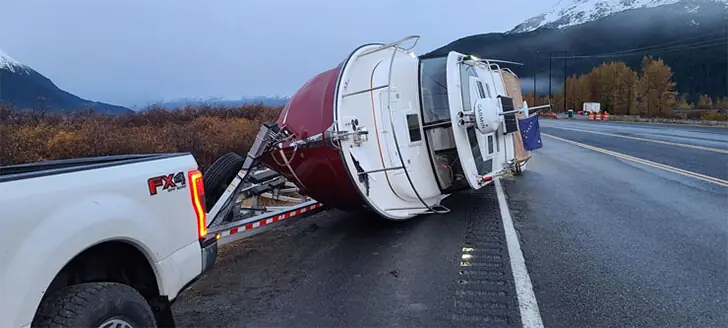 A Comical Roadside Towing Misadventure