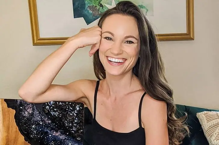 Emily Calandrelli (Born In 1987) – $500K