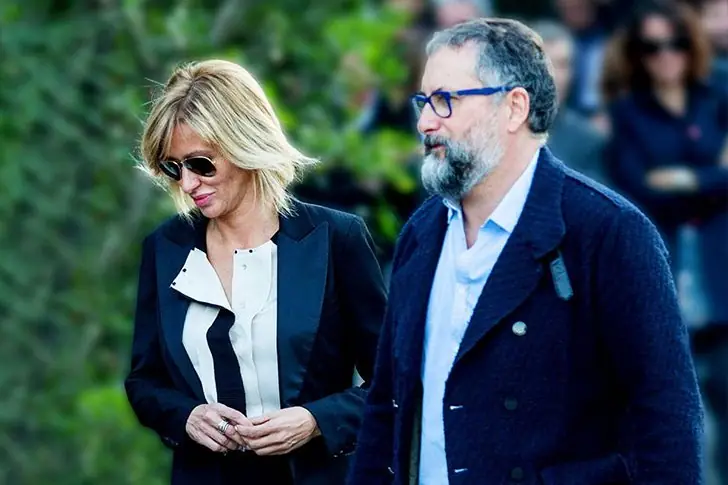 Susanna Griso (52) y Carles Toras (55) – Se acabó el amor