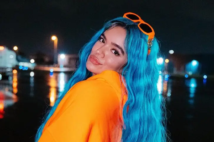 Karol G (1991, Medellín) – 8 millones de dólares