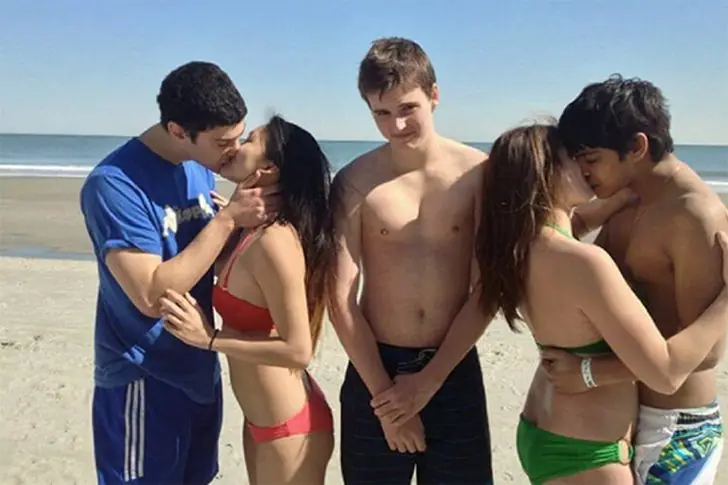 Caught in the Fifth Wheel Dilemma