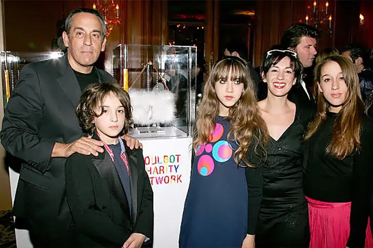 Thierry Ardisson – Manon (33 ans), Ninon (30 ans) et Gaston (26 ans)