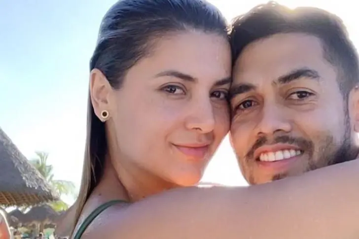 Andrés “El Rifle” Andrade – 33 años (2022) y Daniela Sandoval – 31 años (2022)