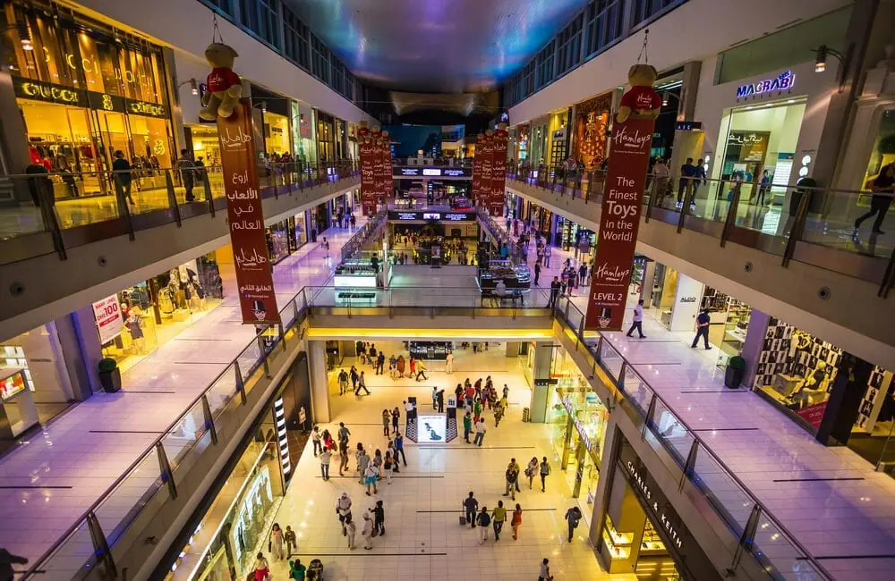 Retail Paradise: Dubai’s Mega Mall Extravaganza!