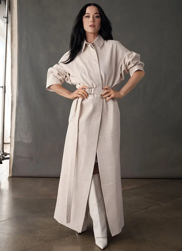 Katy Perry – 5’7 – 136 lbs