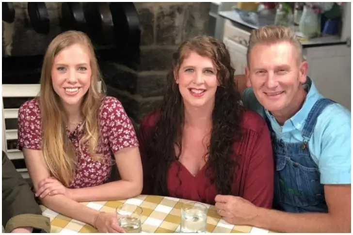 Rory Feek Sweeps The Award For Father Of The Year