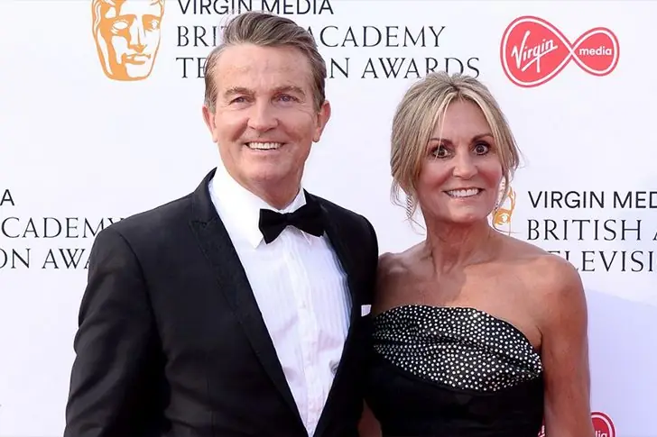 Bradley Walsh (62) and Donna Derby (Undisclosed) – 25 Years Together