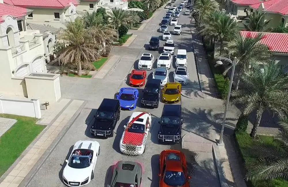 Boredom? Not in Dubai’s Traffic Wonderland!