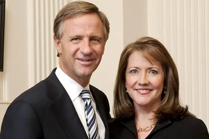 Bill Haslam (64) and Crissy Garrett – Together for 31 Years