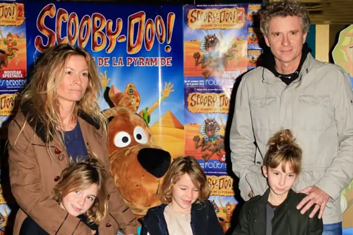 Denis Brogniart – Dimitri (21 ans), Lili (17 ans), Violette (17 ans) et Blanche (15 ans)