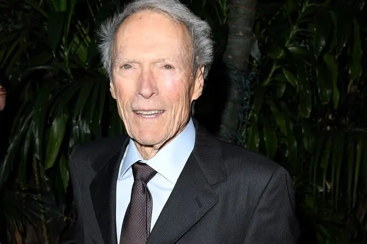 Clint Eastwood – $ 375 milioni