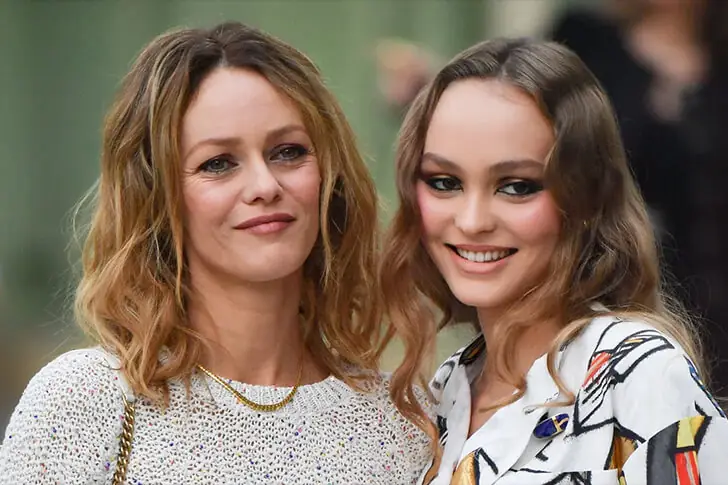 Vanessa Paradis – Lily-Rose (23 ans) et Jack (20 ans)