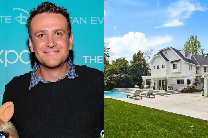 Jason Segel – 43 years old (2022) – Los Angeles, $50M