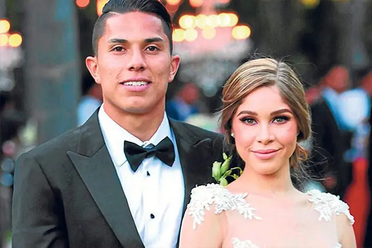 Carlos Salcedo – 28 años (2022) y Andrea Navarro – 26 años (2022) – 5 años de matrimonio