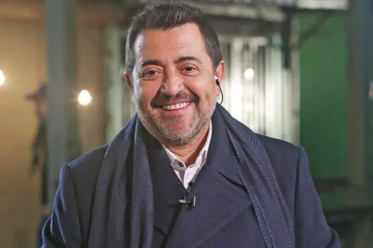 Leo Caprile – 66 años (2026) – Valparaíso – 340.000$ al año