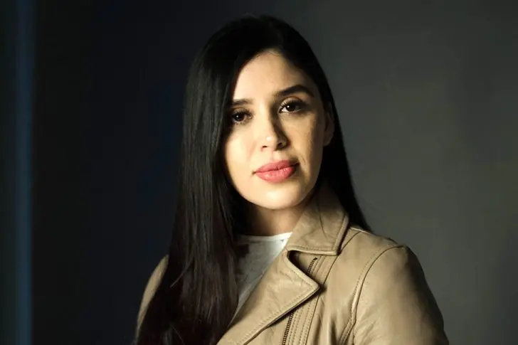 Emma Coronel (1989, California) – 500 mil dólares