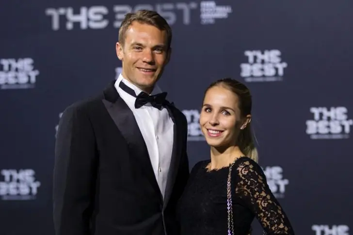MANUEL NEUER UND ANIKA Bissel – seit einem halben jahr ein paar