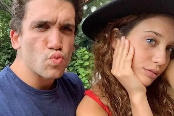 María Pedraza y Jaime Lorente